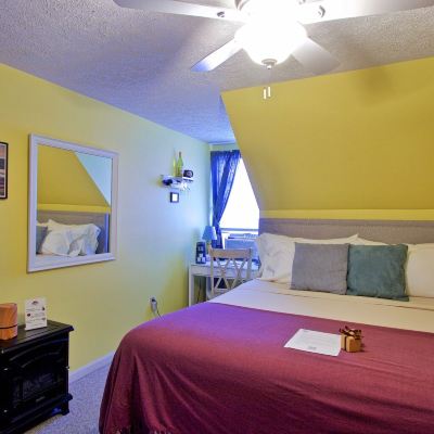 Huckleberry Single King Clay Corner Inn Promo Code