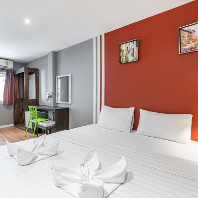 高級雙人房 曼谷瑞企家庭式賓館優惠