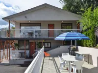 Canadas Best Value Inn and Suites Vernon โรงแรมในเวอร์นอน