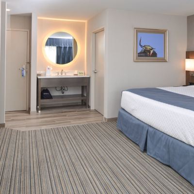 King Room Anchored Inn at Hidden Harbor Promo Code
