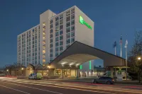 Holiday Inn PORTLAND-BY THE BAY by IHG Hotels in 