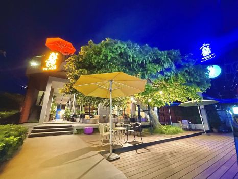 โรงแรมเดอะ โพเอม