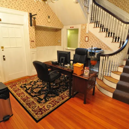 Beacon Inn 1750
