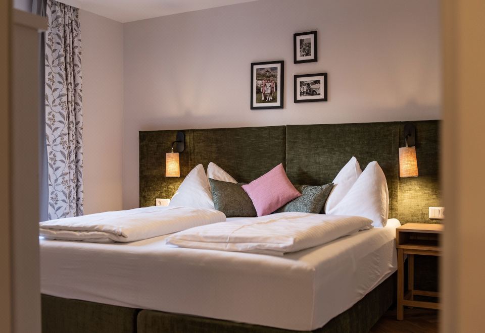 Familienhotel FelsenhofFamily Apartment, Balcony, Annex Building (Apartment 1-Haus Antonia)