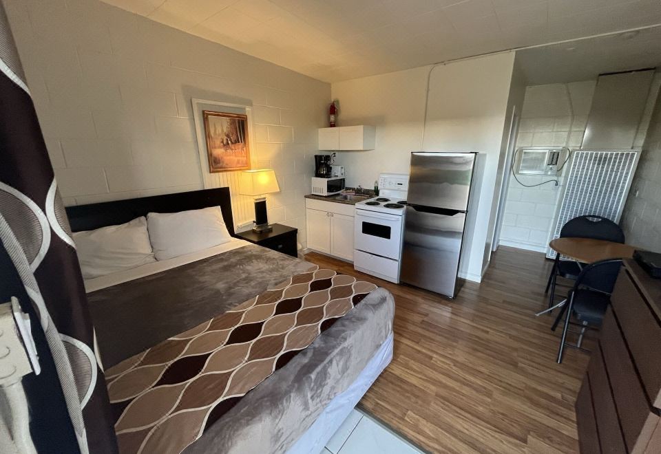 West Castle Motel