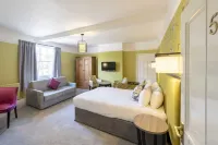 Wisteria Hotel