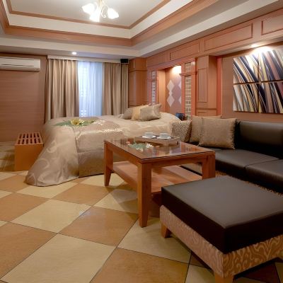 デラックス ダブルルーム ホテル ウォーターゲート 岡山 - 大人限定 クーポン