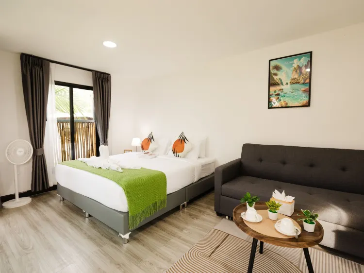 Luxury Room, 1 King Bed With Sofa Bed, Balcony