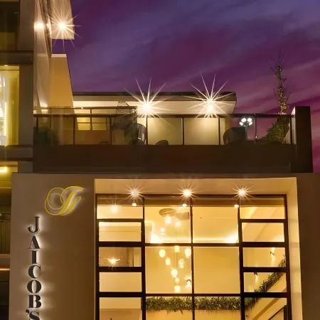 Jai-Cob’s Suites