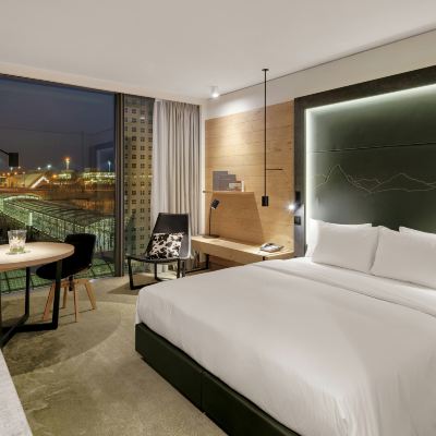 Deluxe King Room Hilton Munich Airport Promo Code