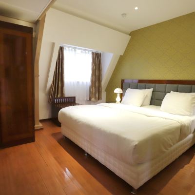 Pastory House Six Chasse Hotel Promo Code