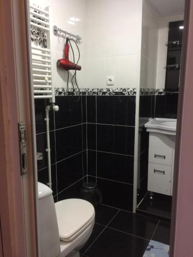 三人房（带独立浴室）