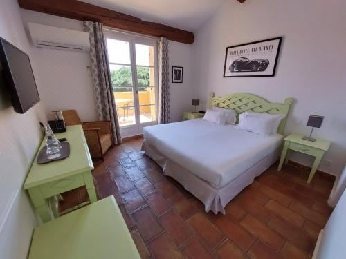 H?tel les Bouis - Vue Mer Superior Double Room With Sea View