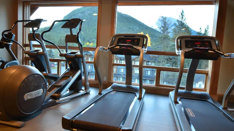 ムース ホテル＆スイーツ バンフ 施設