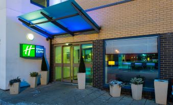 Holiday Inn Express Swindon West, an IHG Hotel - Housity