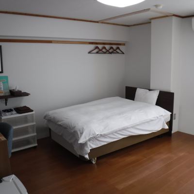 Standard Semi-Double Room