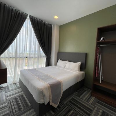 Standard Queen (no window) Kupon WE Hotel