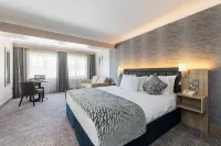 Rochestown Lodge Hotel โรงแรม Rochestown Lodge โรงแรมใน