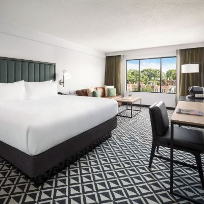 Room, 1 Queen Bed, Mobility Accessible (Roll-in Shower | Interior) Arcadian Hotel Brookline Promo Code