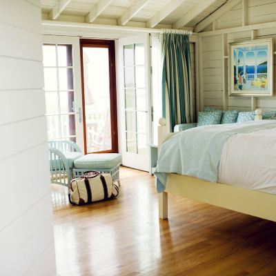 Superior Beach Cottage Castle Hill Inn Promo Code