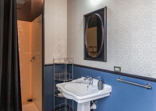 双人房（带独立浴室）