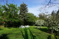 Május 1 Vendégház - Torony Hotels in 