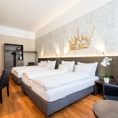 Quadruple Room Altstadt Hotel Krone Luzern Promo Code