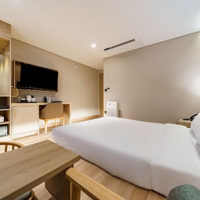 Foret Double Room-Business Package(Hangover Kit) 호텔포레 부산역 쿠폰