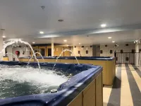 The Phoenix Artesian Spa Resort and Accommodation