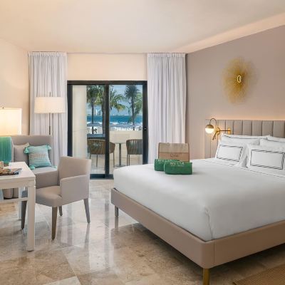 The Level Room Swim Up