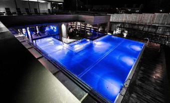 Hotel Montana - Housity