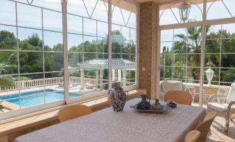 Villa El Paso - Housity