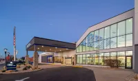Doubletree by Hilton East Madison East のホテル