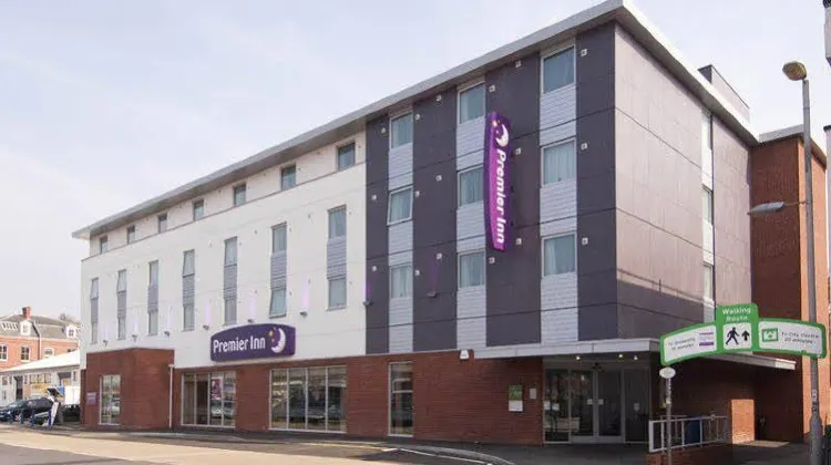 Premier Inn Exeter Central St Davids Exterior