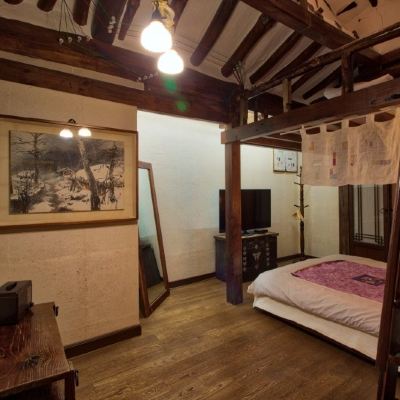 Rose (not cooked)(Check-in 15:00) Jeonju Gyodongsalae Hanok Pension 쿠폰