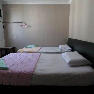 Budget Twin Room Kupon Mandarin Hotel Kuching