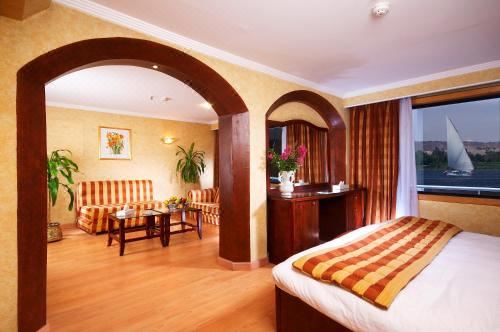 Nile Carnival Cruise 4nt Lxr Thursday 3nt Asw MondaySuite Without Sightseeing