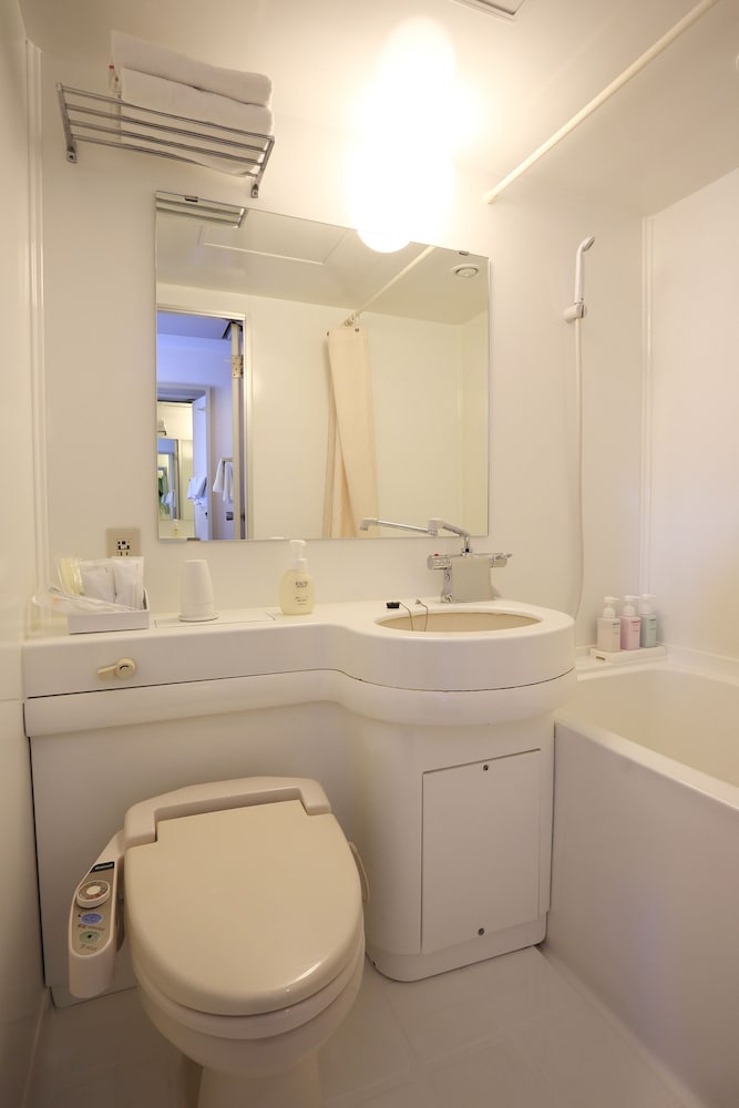 小型双人房间（禁烟）