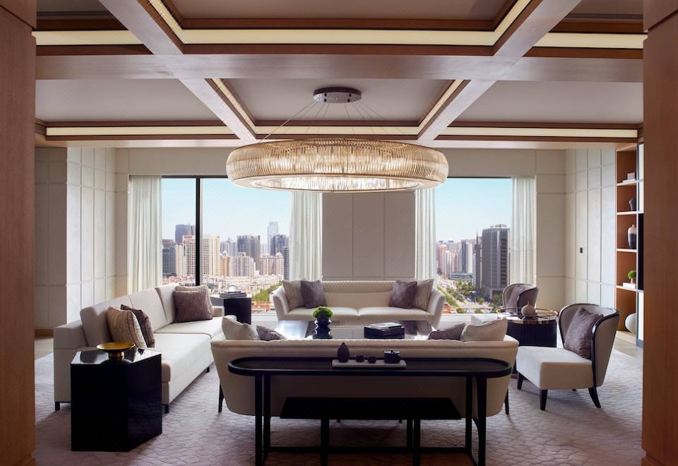 丽思套房I270度全景落地窗远眺秦岭