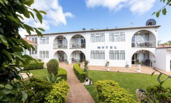 Aarangi Motel