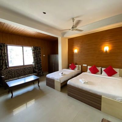 Deluxe Room Maharani Palace Promo Code