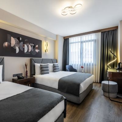 Superior Triple Room Bristol Hotel Promo Code