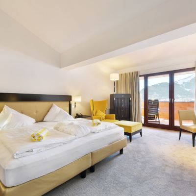 Premium Double Room Mountains Hotel Promo Code