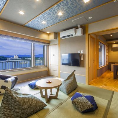 和洋折衷スタイルルーム 半露天風呂付き(いろどりタイプ) 家族とすごす白浜の宿 柳屋 クーポン