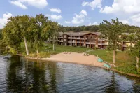 Best Western Premier the Lodge on Lake Detroit Hotels in 