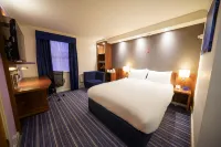 Holiday Inn Express GLENROTHES by IHG Hotele w: 