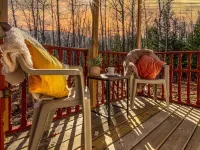 Remodeled Cabin w/fireplace, 2 miles from Lakewood Hotels in Riverview