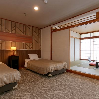 [Valley Side] With Living Room [Japanese-Western Room] [Non-Smoking] 鬼怒川 ロイヤル ホテル クーポン