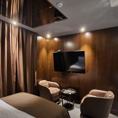 VIP Romantic Black And Mirror Netflix Cheonan Language Urbant Promo Code
