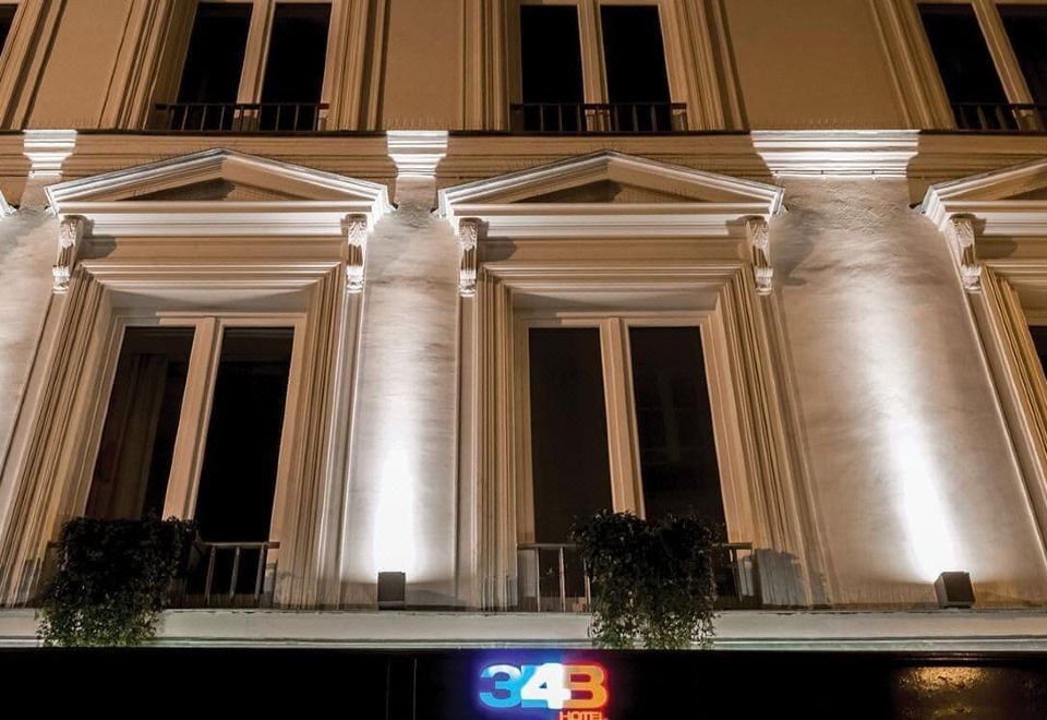 Privilege Room-Complimentary Soft Minibar, Courtesy Tray, Digital Press, Fitness, Sauna